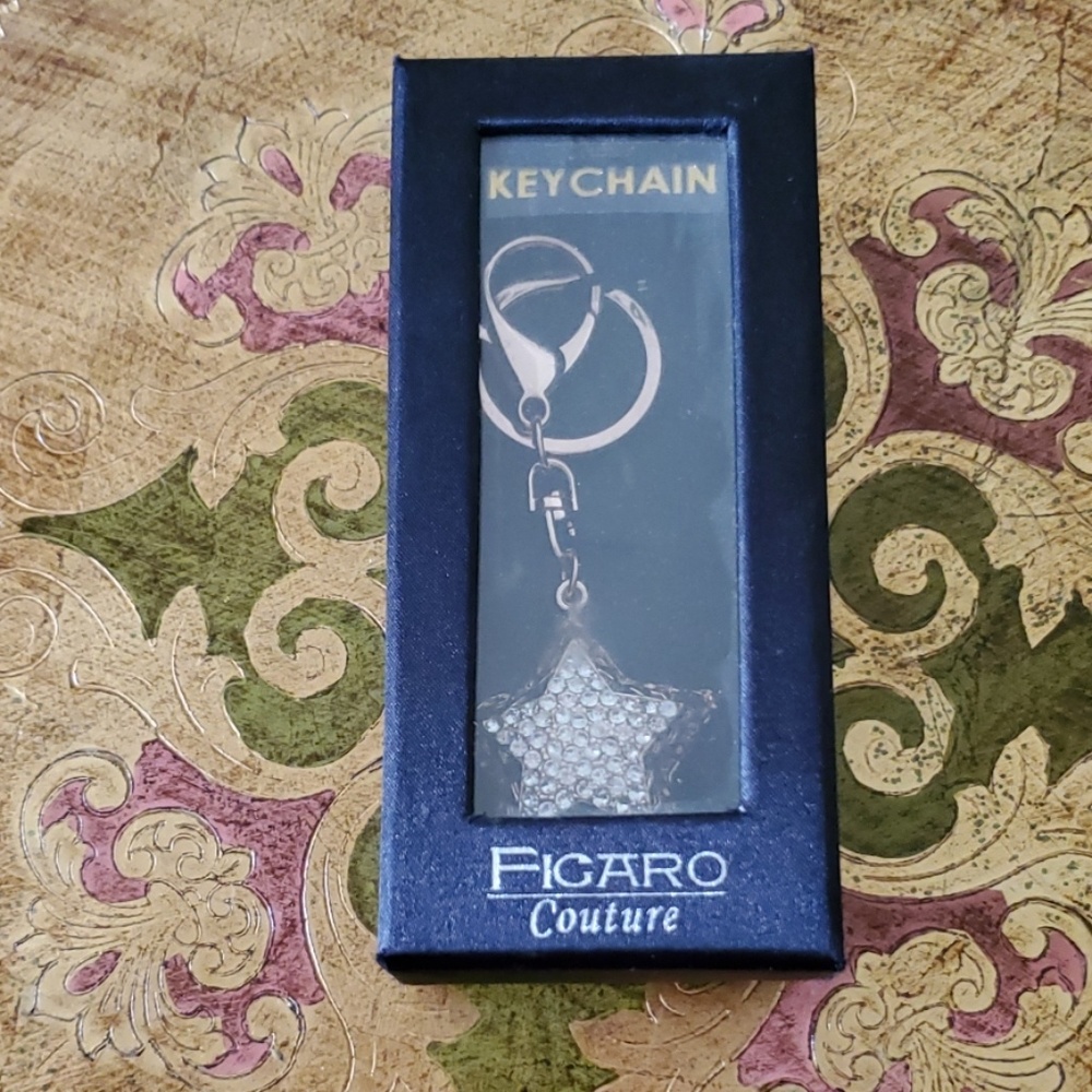 Figaro Couture Keychain